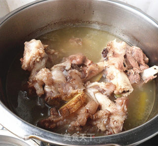 凉拌拆骨肉的做法步骤：3