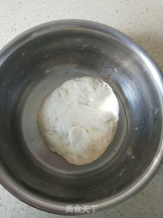 方型大披萨的做法步骤：4