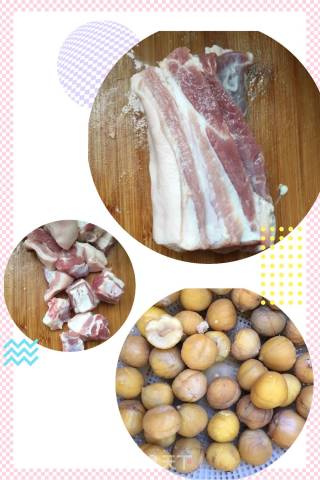 板栗红烧肉的做法步骤：1