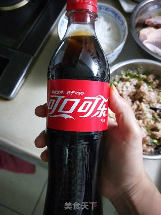 可乐鸡翅的做法步骤：2