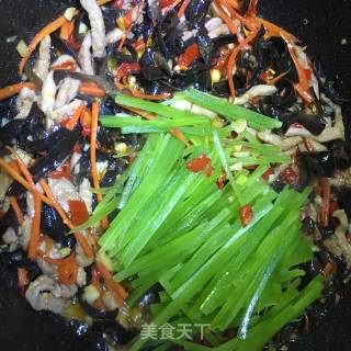 鱼香肉丝的做法步骤：21