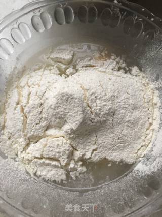 火龙果千层盒子蛋糕的做法步骤：2
