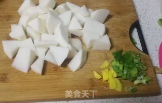 红烧卞萝卜的做法步骤：2