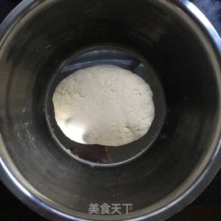 瘦肉时蔬面片的做法步骤：1