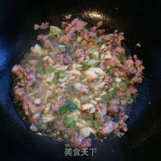 瘦肉时蔬面片的做法步骤：6