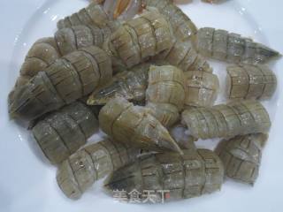 青椒炒皮皮虾的做法步骤：6