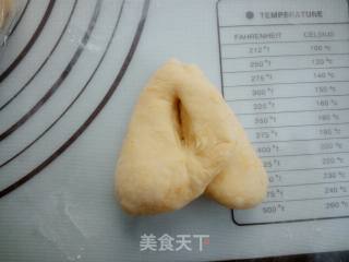 南瓜椰蓉面包的做法步骤：11