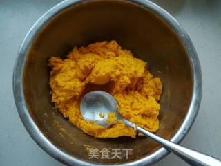 南瓜糯米芝心球的做法步骤：5