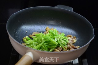 四季豆炒肉的做法步骤：4