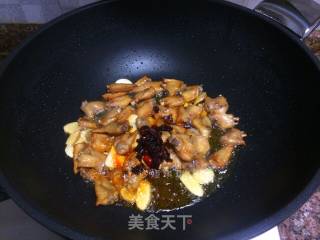 青椒鸡翅尖的做法步骤：7