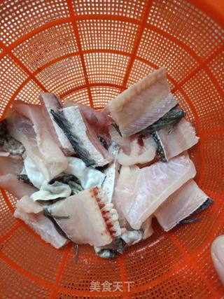 酸菜鱼的做法步骤：2