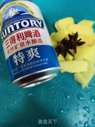 鸭焖莲藕的做法步骤：2