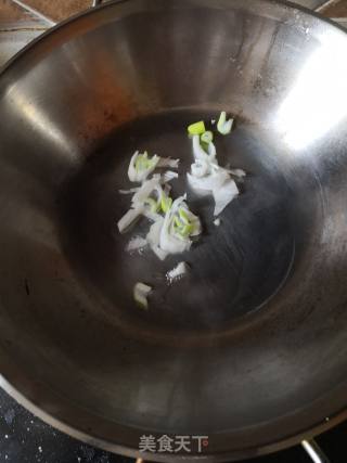 清炒芦笋的做法步骤：2