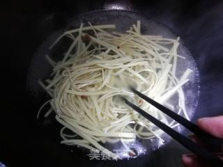 麻辣豆皮的做法步骤：3