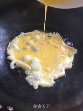 菠菜炒鸡蛋的做法步骤：6