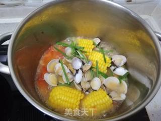 番茄玉米蛤蜊挂面的做法步骤：11