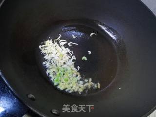 西红柿鲜虾鸡蛋面的做法步骤：4