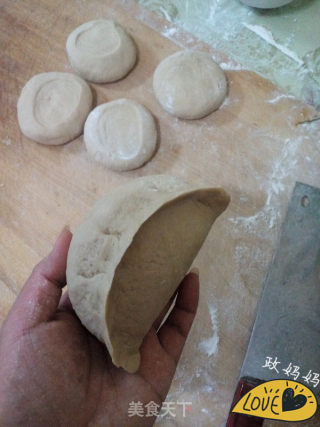 地瓜面槐花包子的做法步骤：8