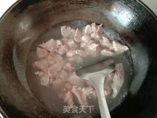 白萝卜红烧肉的做法步骤：4