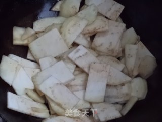 家常熬茄子的做法步骤：3