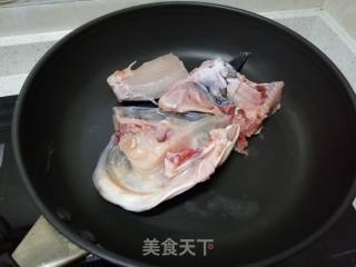 豆腐鱼头汤的做法步骤：2