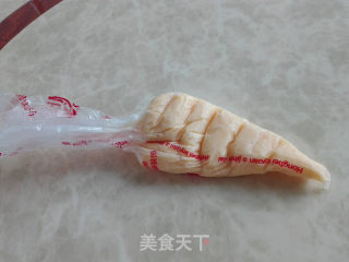 卡仕达花生椰蓉餐包的做法步骤：9