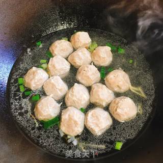 青菜炒牛肉丸的做法步骤：5