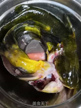 豉汁蒸昂刺鱼的做法步骤：2