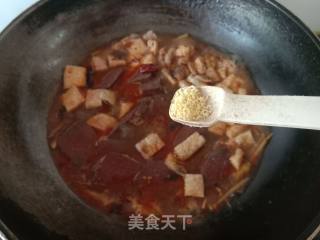 瘦肉豆腐泡烩猪血的做法步骤：14