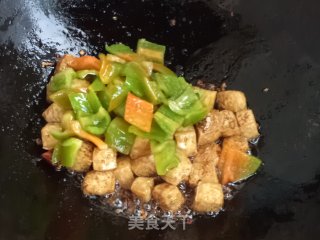 宫保豆腐的做法步骤：11