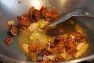 牛肉烧土豆的做法步骤：4