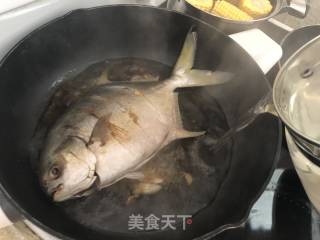 做菜小白的简易万能炖鱼的做法步骤：7