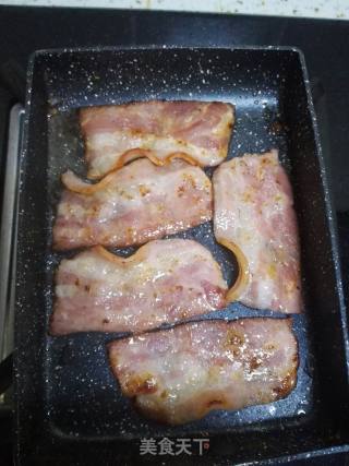 煎培根的做法步骤：3