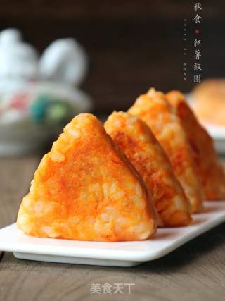 红薯肉松饭团的做法步骤：13