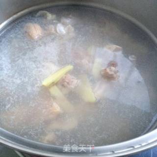 鸡块土豆拌面的做法步骤：2