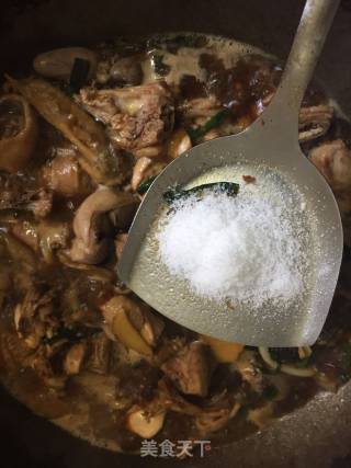 辣椒炒鸡的做法步骤：9