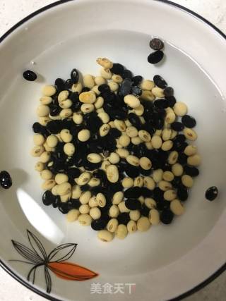 双豆豆浆的做法步骤：1