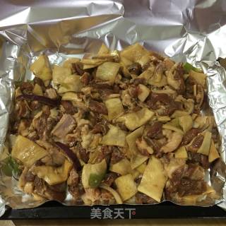 【锡纸烤羊肉】的做法步骤：2