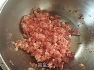 猪肉旱萝卜丸子的做法步骤：1
