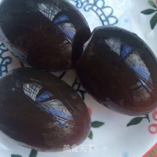 浇汁皮蛋豆腐的做法步骤：2