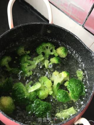 紫薯西兰花杂蔬沙拉的做法步骤：10