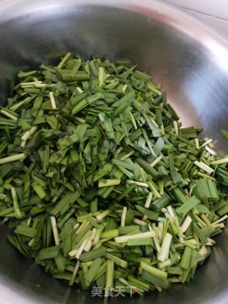 三鲜馅饺子的做法步骤：1