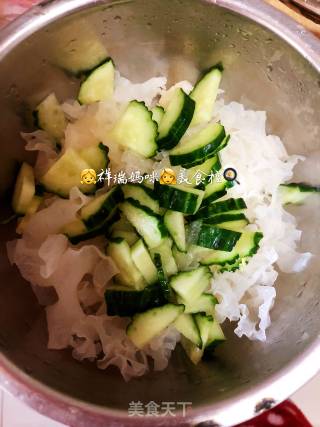 化秋气.瑶花.雪耳的做法步骤：5