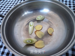 滋补火锅的做法步骤：3