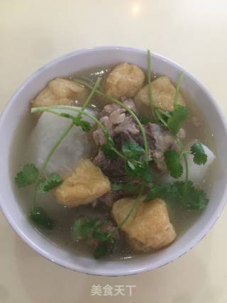 白萝卜油豆腐龙骨汤的做法步骤：8