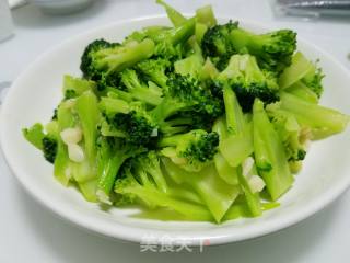 蒜蓉西蓝花的做法步骤：7