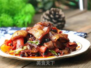 胡萝卜小炒肉的做法步骤：10