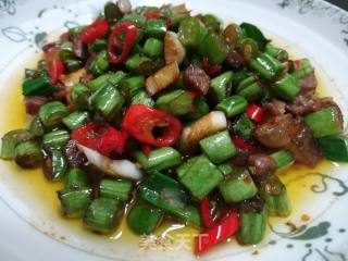 腊肉炒四季豆的做法步骤：9