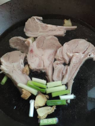 清炖羊排的做法步骤：4