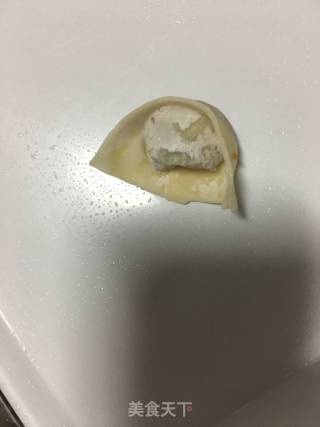 韭菜鲜肉馄饨的做法步骤：9